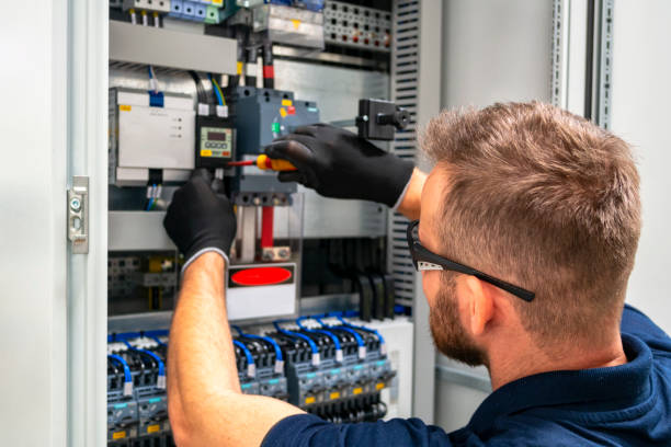 Best Electrical Installation Contractor  in Oak Leaf, TX